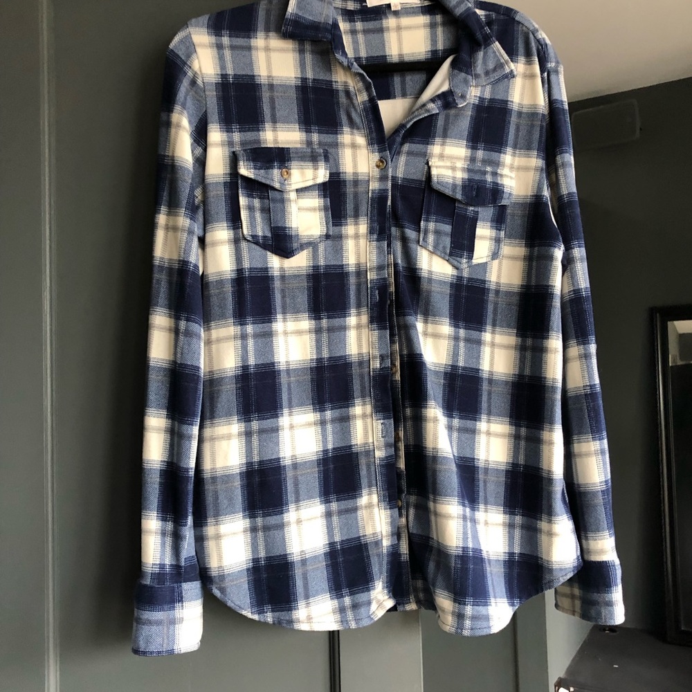 Flannel size large